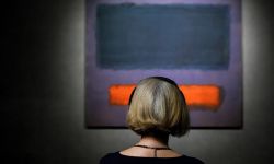 لحظة غفلة تكلف الملايين!.. طفل "يتلف" لوحة بقيمة 56 مليون دولار في متحف هولندي